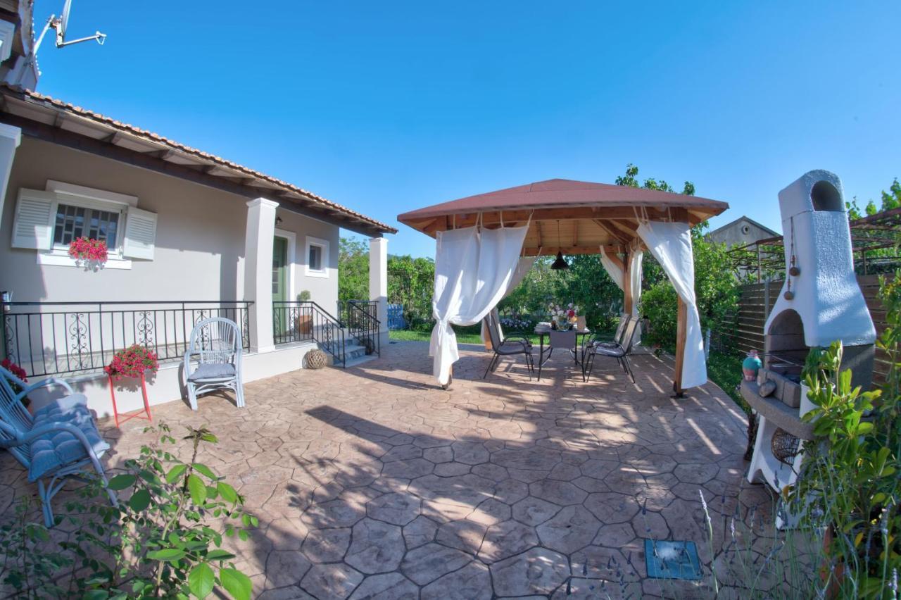 Appartement Doreta *